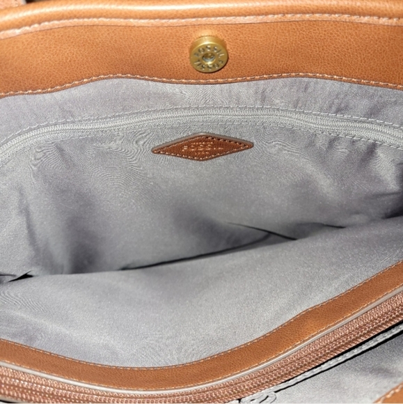 NWOT Fossil Bag - Picture 7 of 8